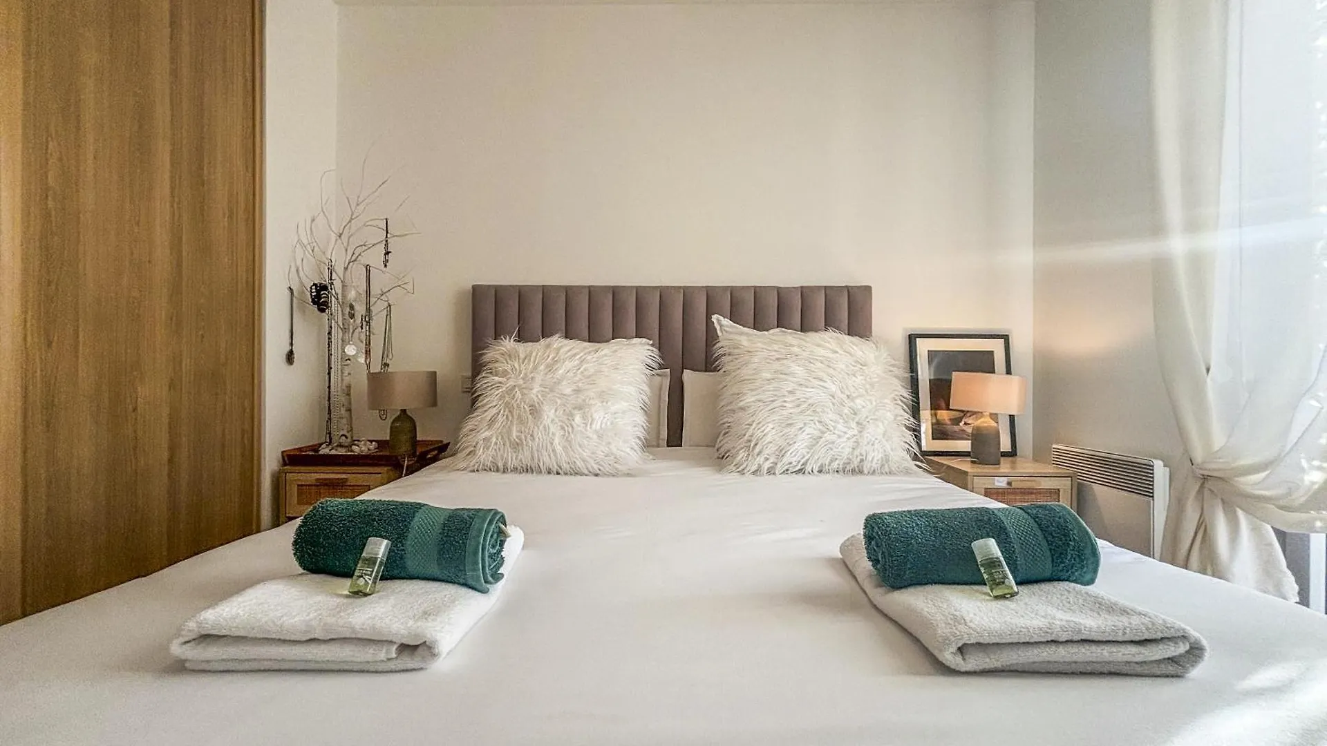 Evasion Vue Mer - Wifi, Piscine, Parking, 4Pers Nice 0*,  France