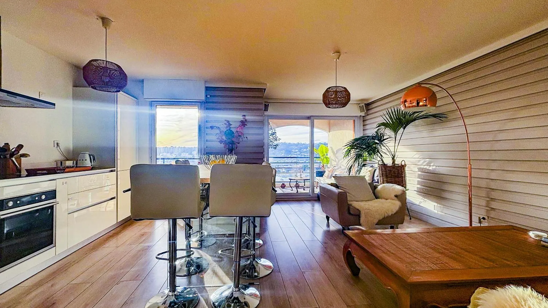 Evasion Vue Mer - Wifi, Piscine, Parking, 4Pers Nice 0*,